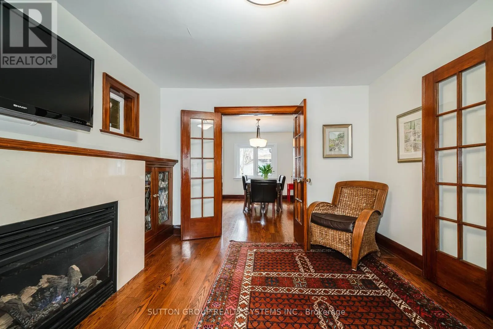 42 RUNNYMEDE ROAD