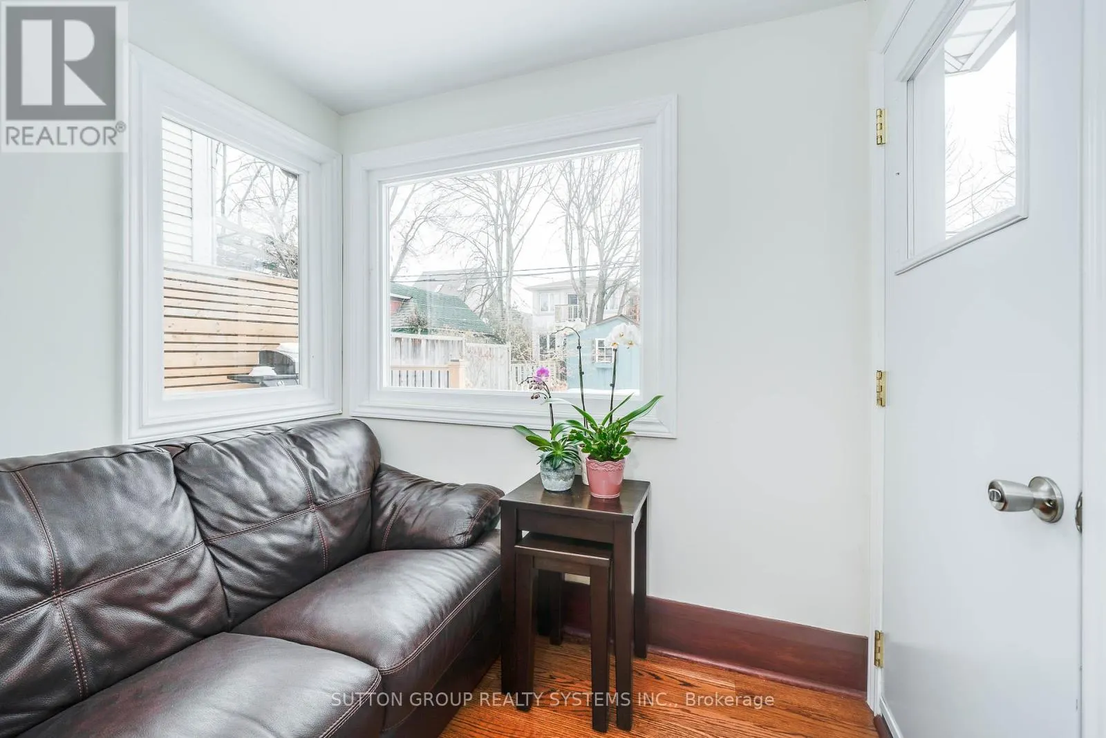 42 RUNNYMEDE ROAD