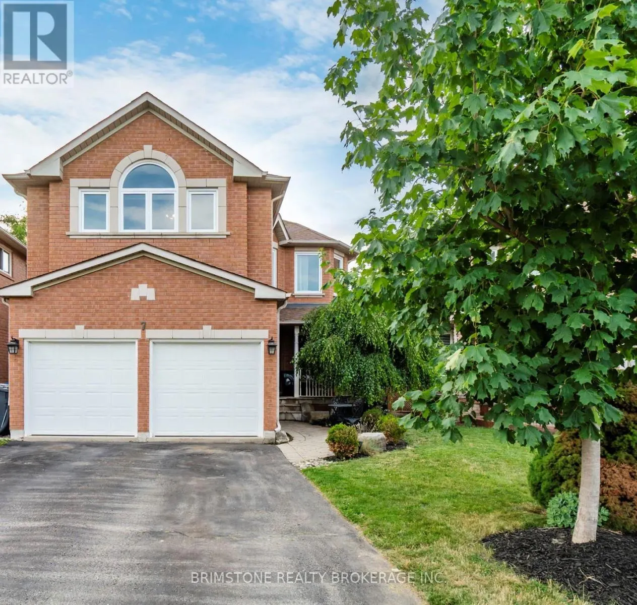 7 BANINGTON CRESCENT