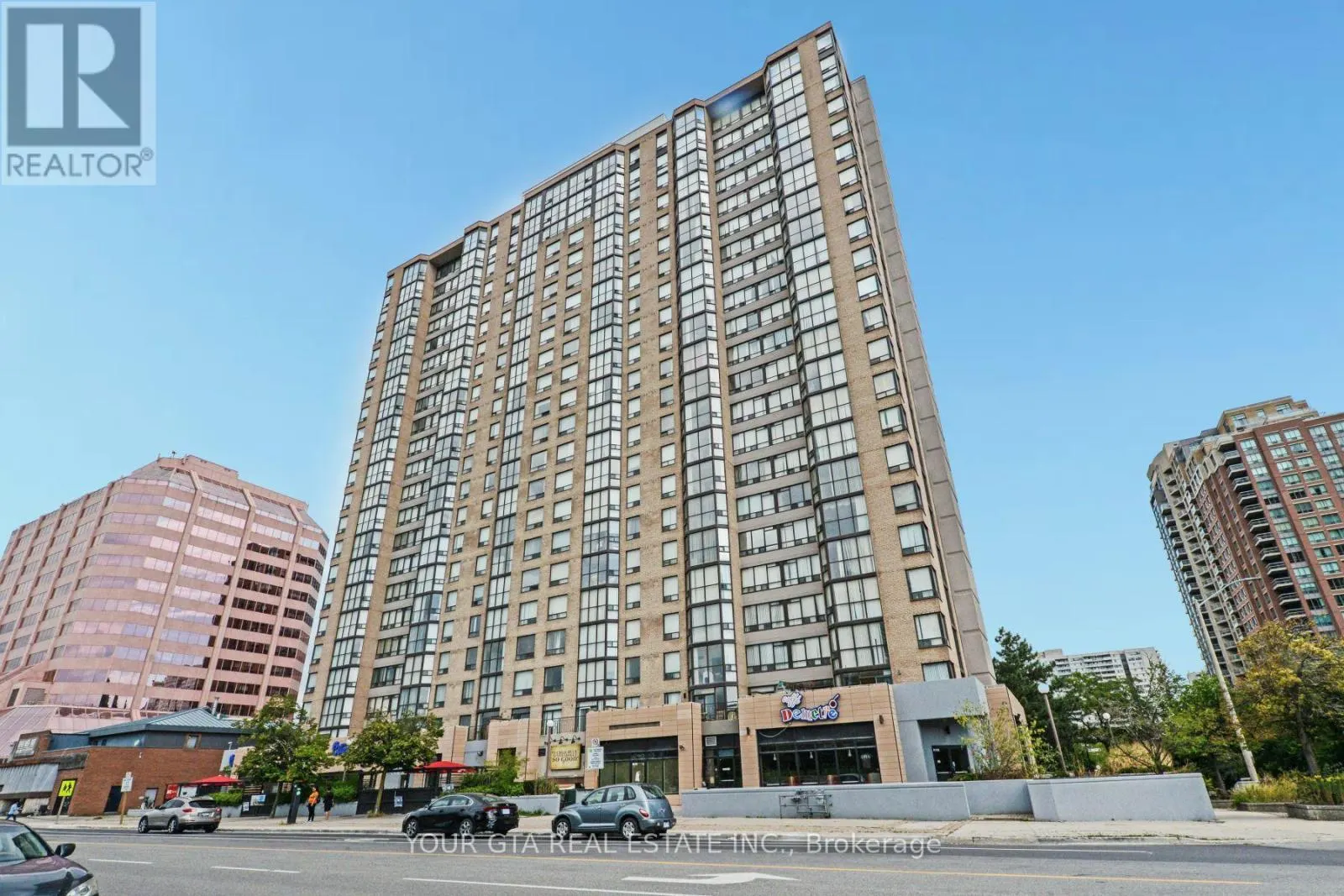 1006 - 265 ENFIELD PLACE
