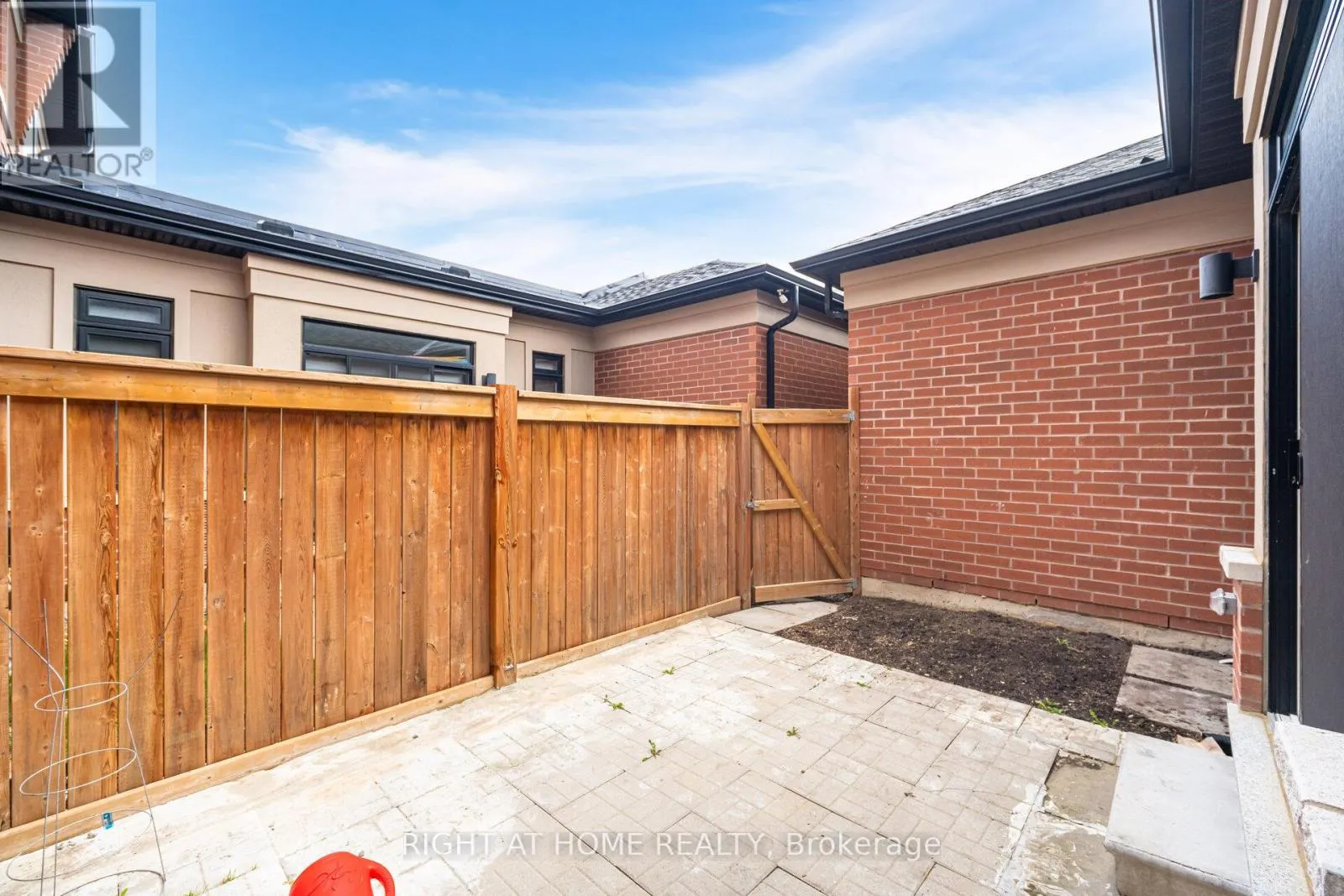 37 NIGHTJAR DRIVE