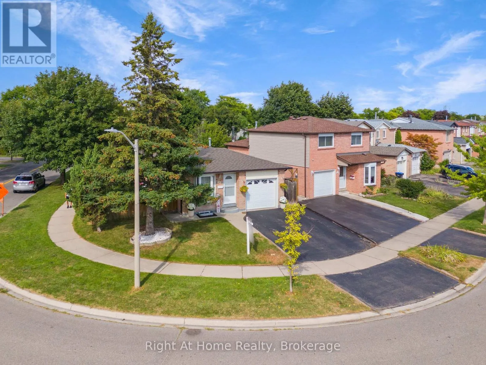 63 MARTINDALE CRESCENT