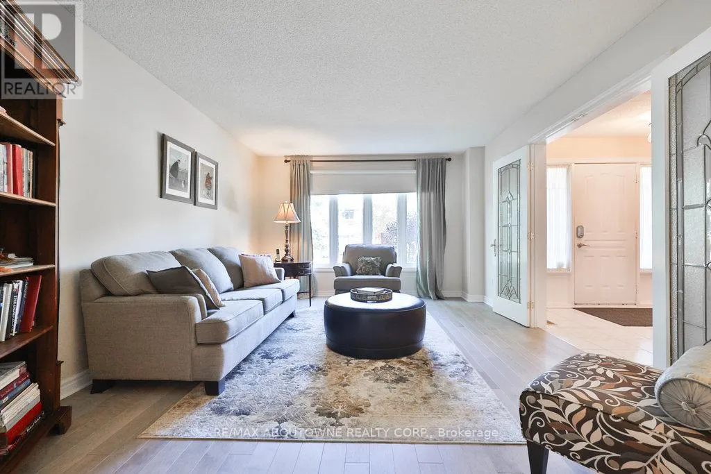 542 HAMBLING COURT