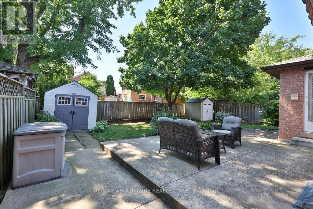 542 HAMBLING COURT