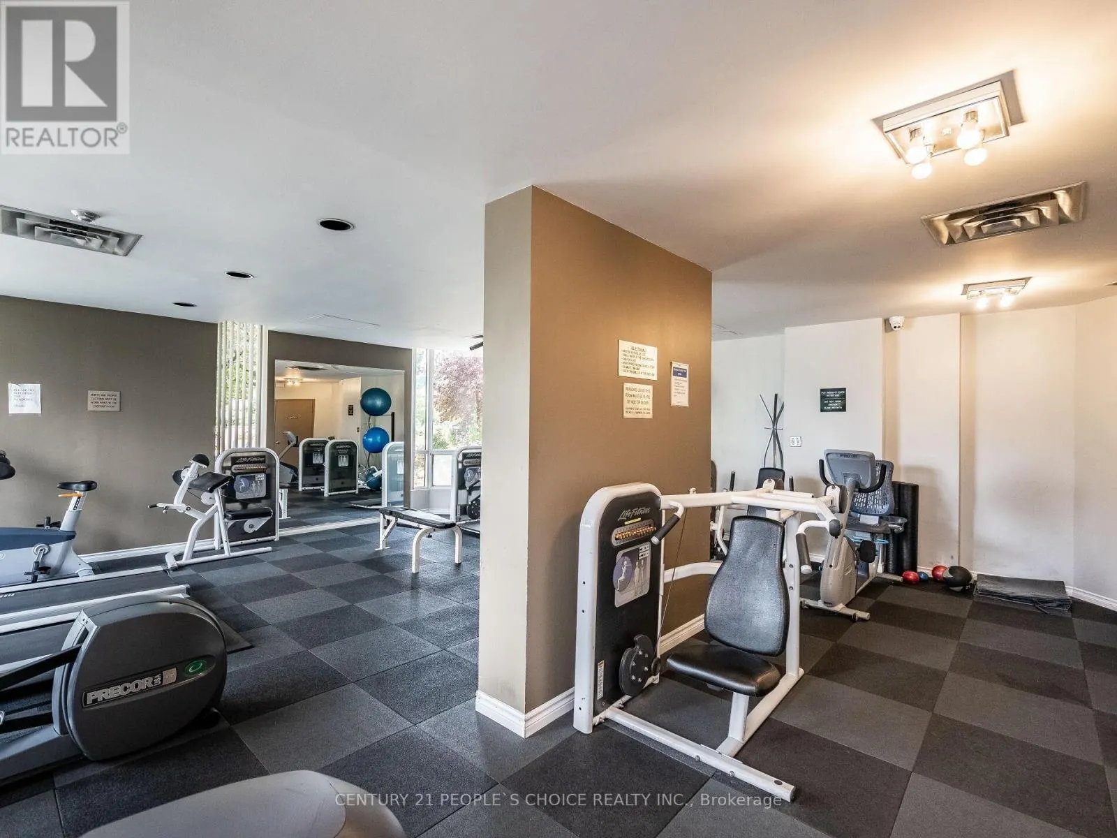 1805 - 4470 TUCANA COURT
