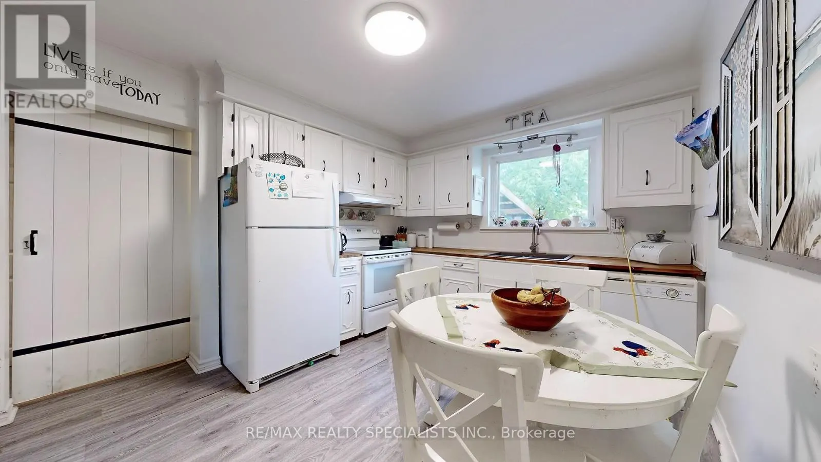 1308 LEIGHLAND ROAD