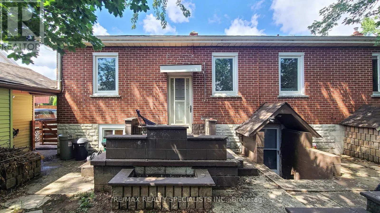 1306-08 LEIGHLAND ROAD