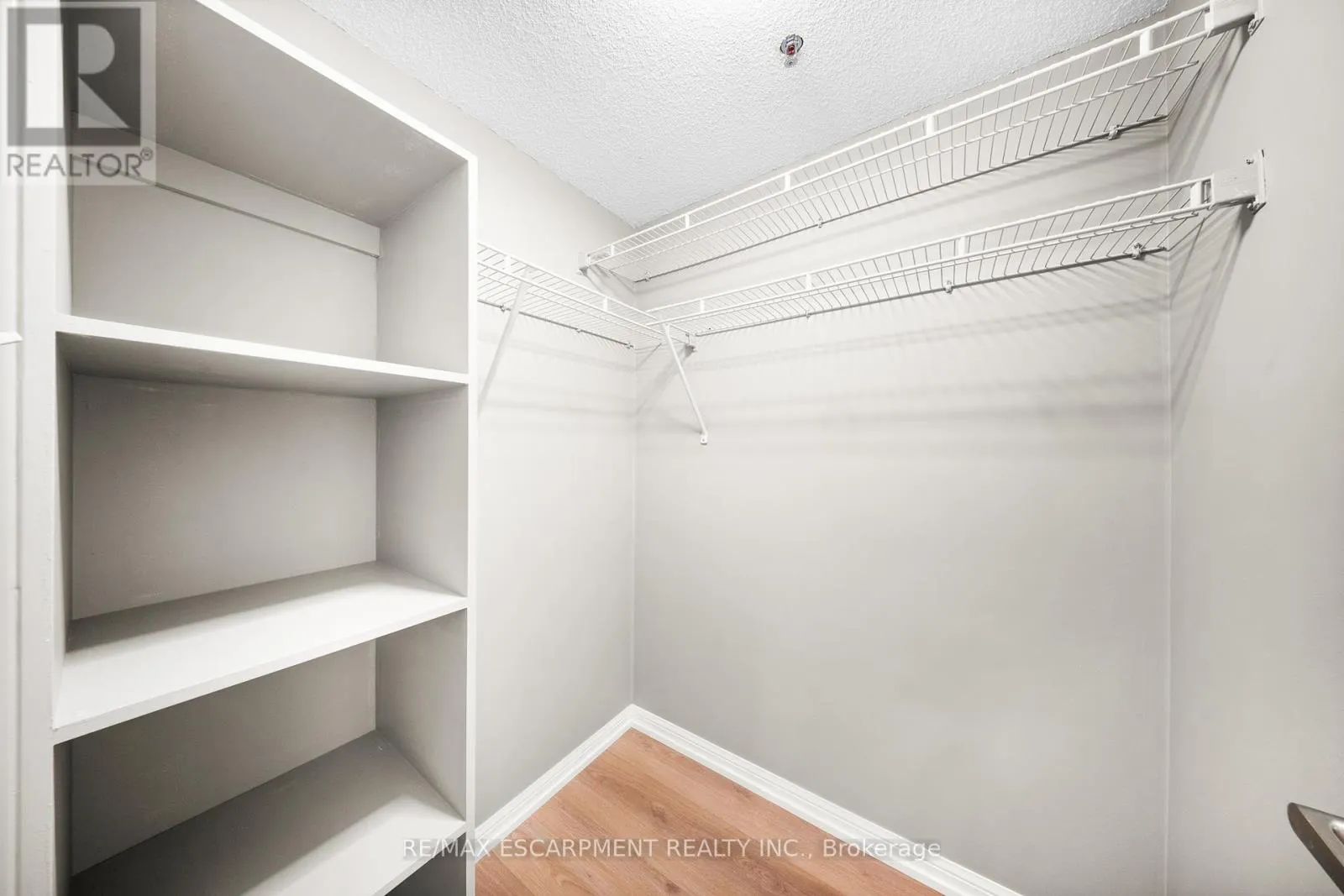 416 - 3070 ROTARY WAY