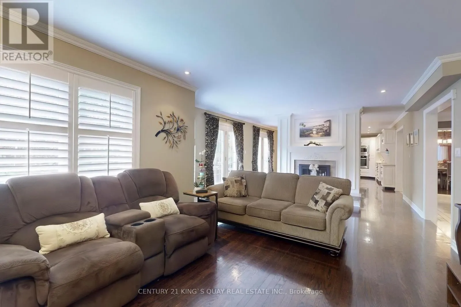 110 CRAWFORD CRESCENT
