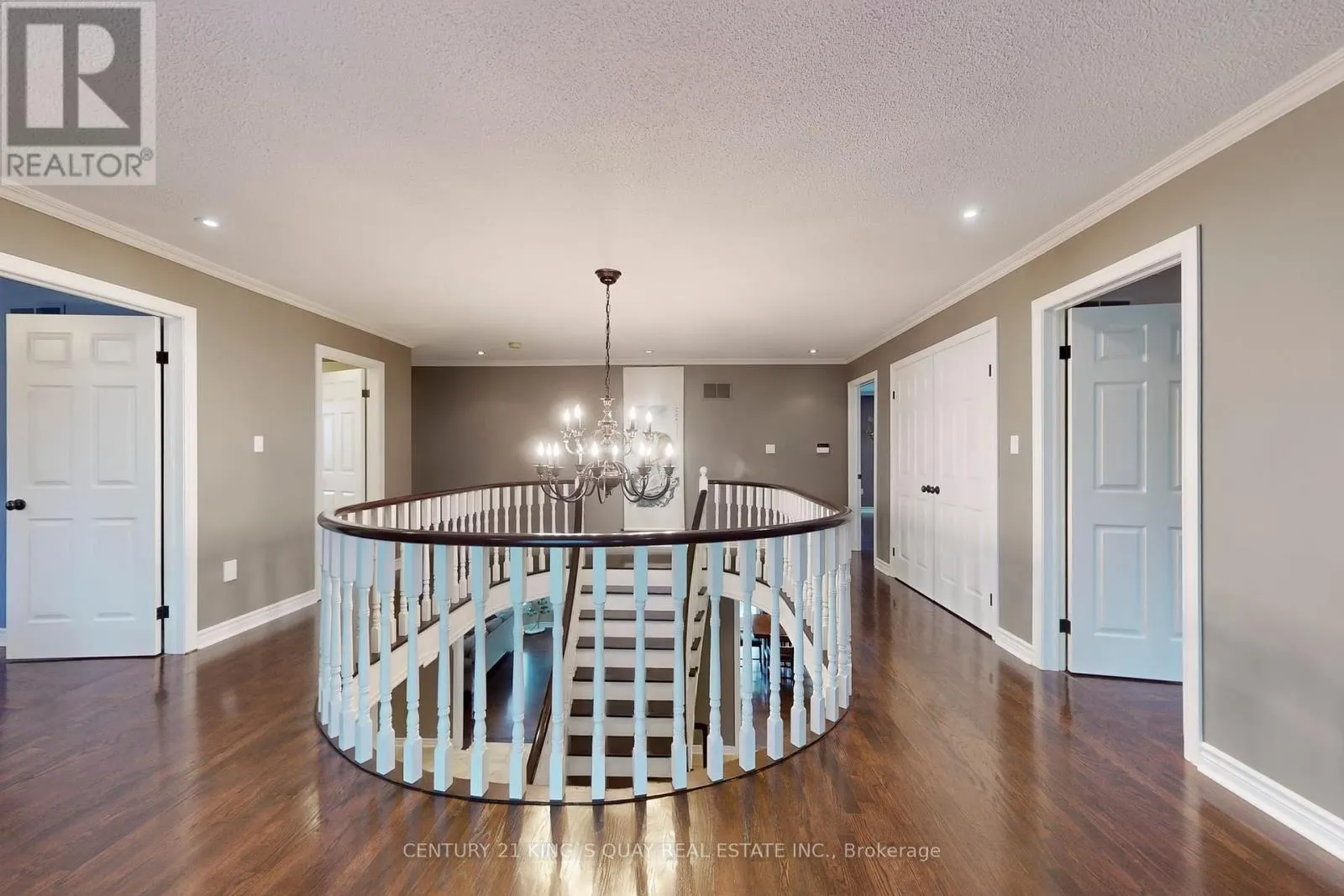 110 CRAWFORD CRESCENT