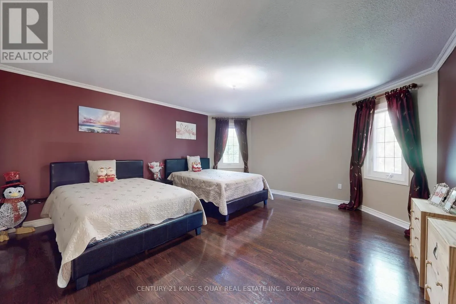 110 CRAWFORD CRESCENT