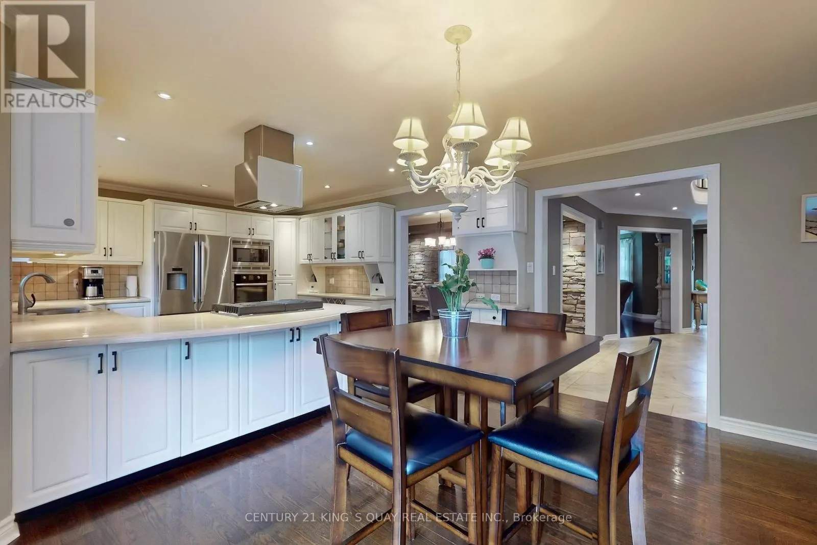 110 CRAWFORD CRESCENT