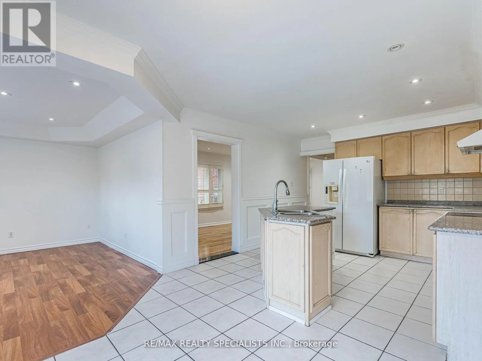 5946 MERSEY STREET