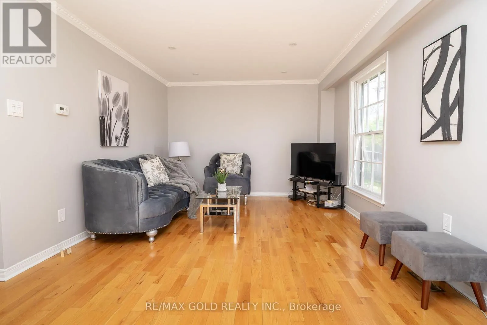 66 DANESBURY CRESCENT