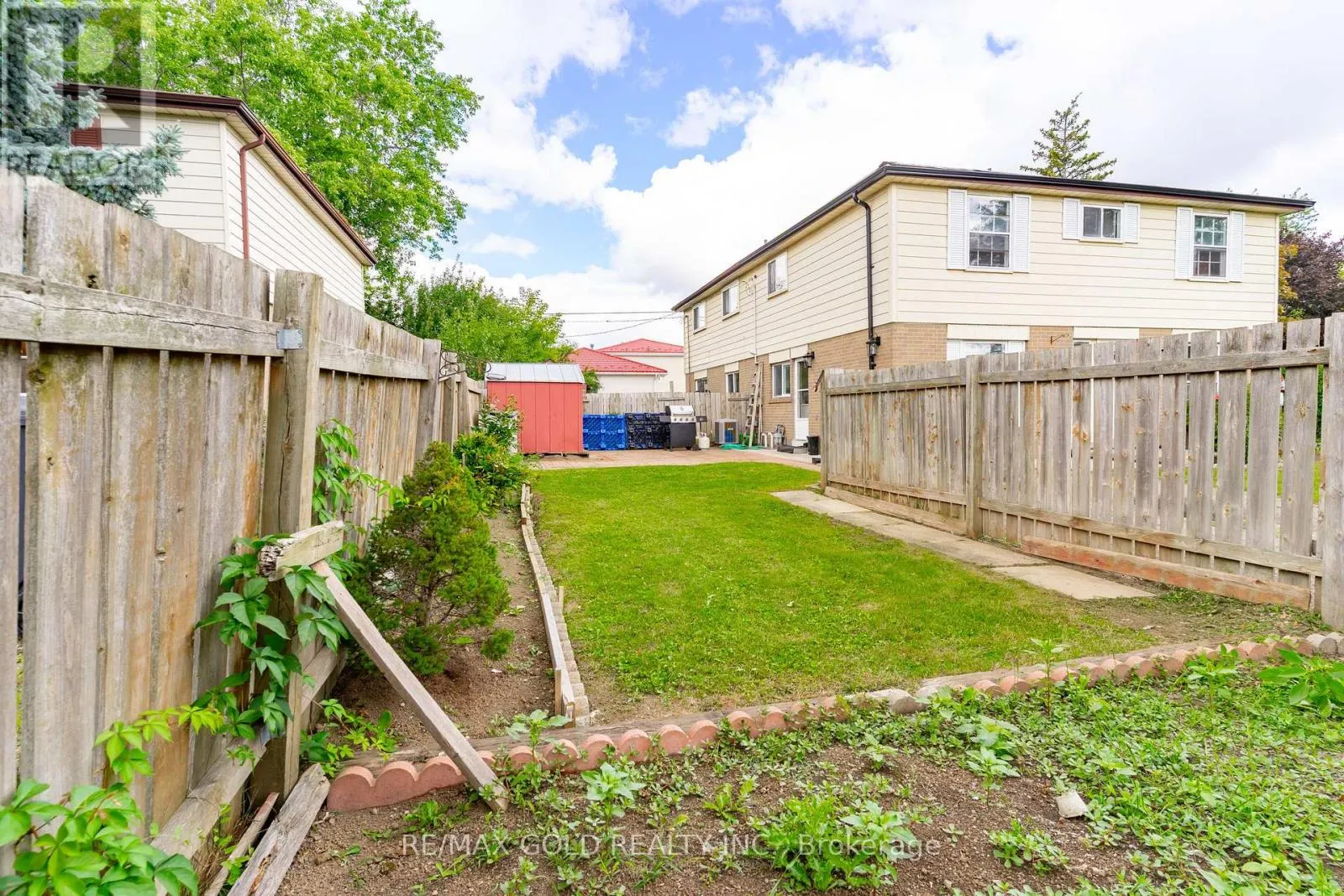 66 DANESBURY CRESCENT