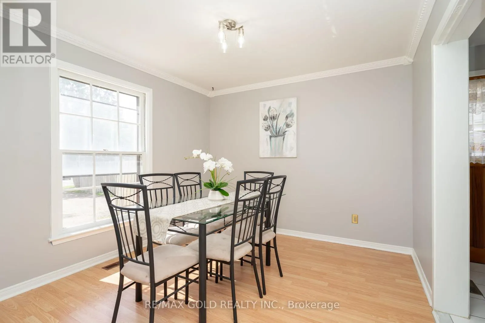 66 DANESBURY CRESCENT