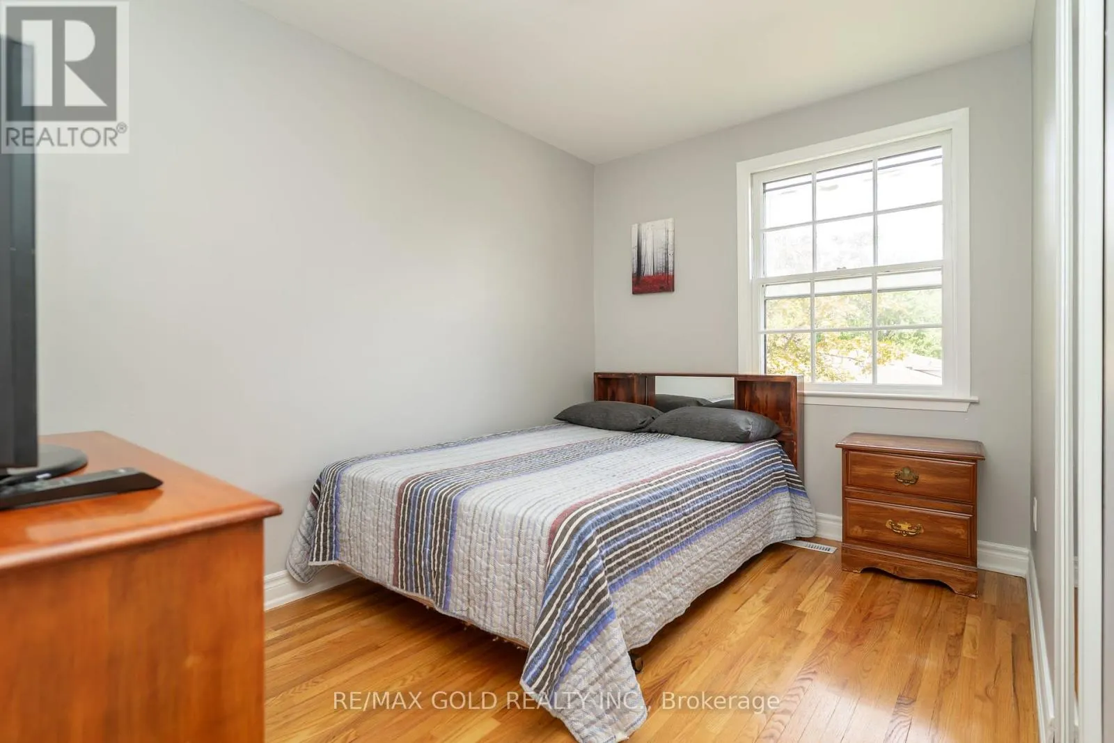66 DANESBURY CRESCENT