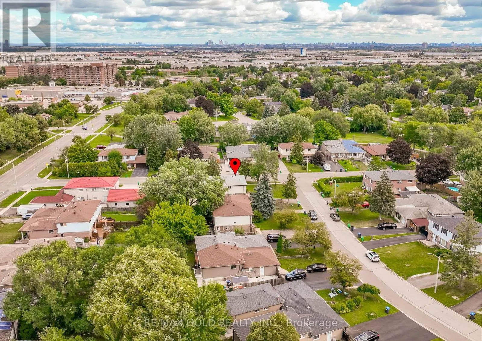 66 DANESBURY CRESCENT