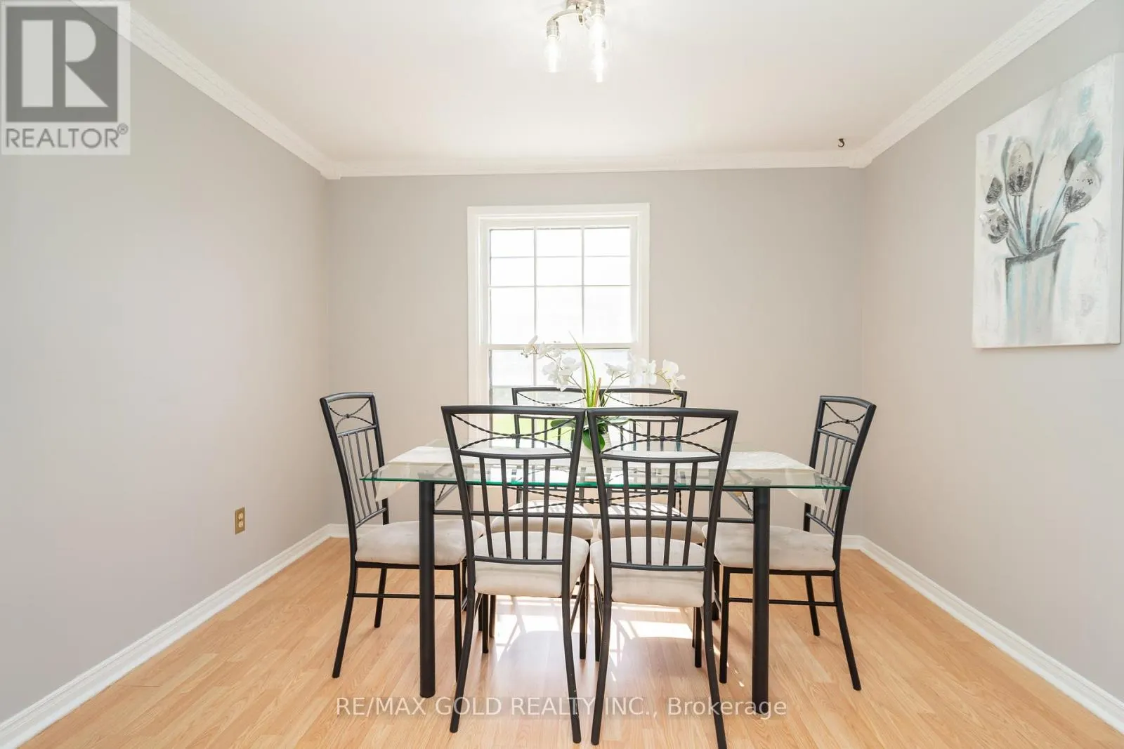 66 DANESBURY CRESCENT