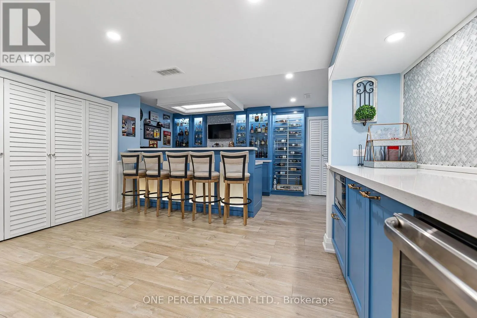 102 MONKTON CIRCLE