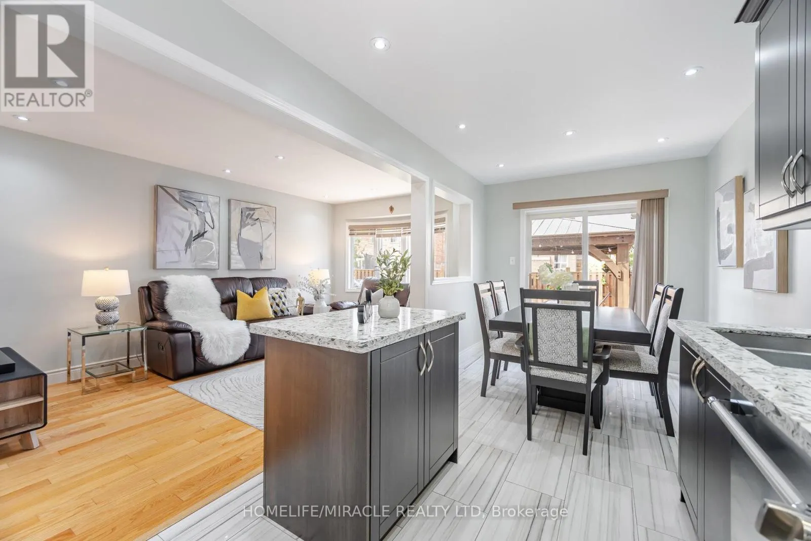 106 EASTBROOK WAY