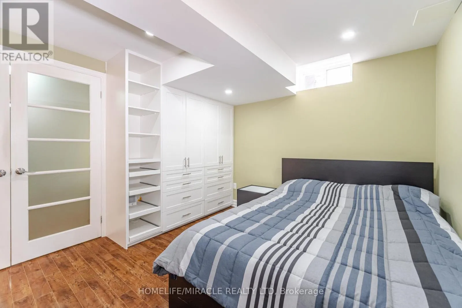 106 EASTBROOK WAY