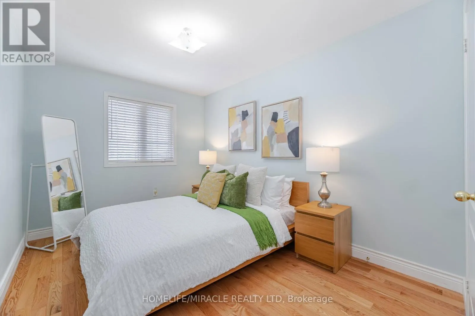 106 EASTBROOK WAY