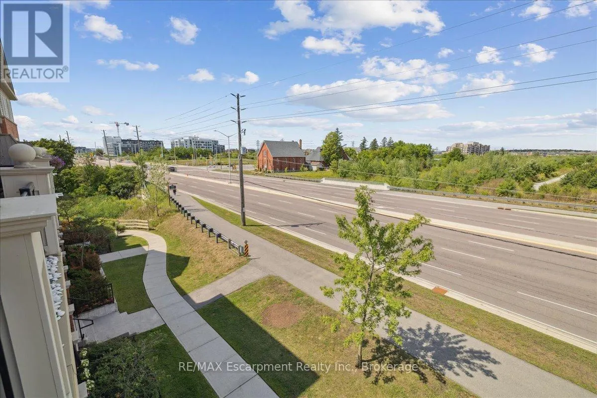 17 - 2508 POST ROAD, #17