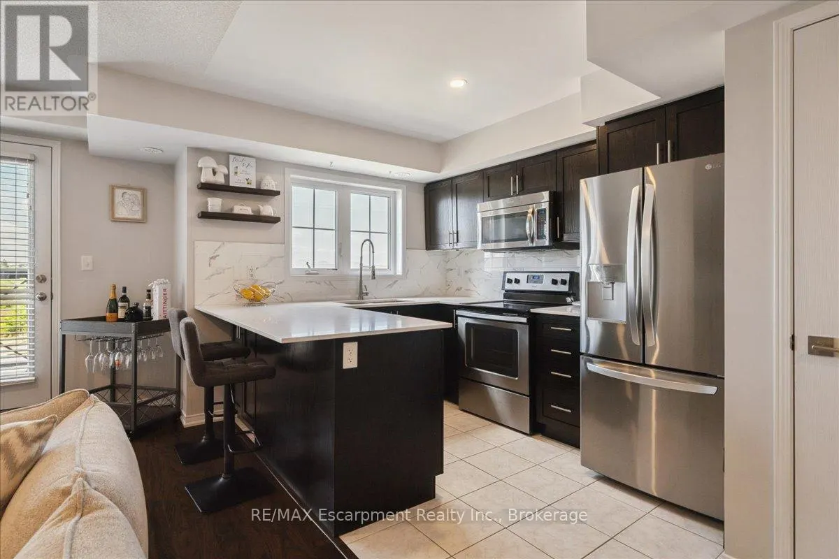 17 - 2508 POST ROAD, #17