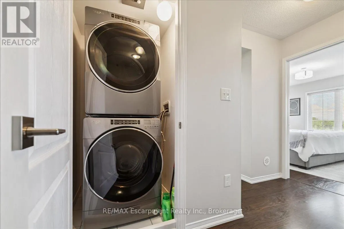 17 - 2508 POST ROAD, #17
