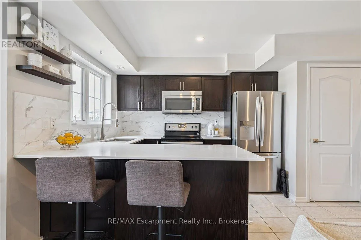 17 - 2508 POST ROAD, #17