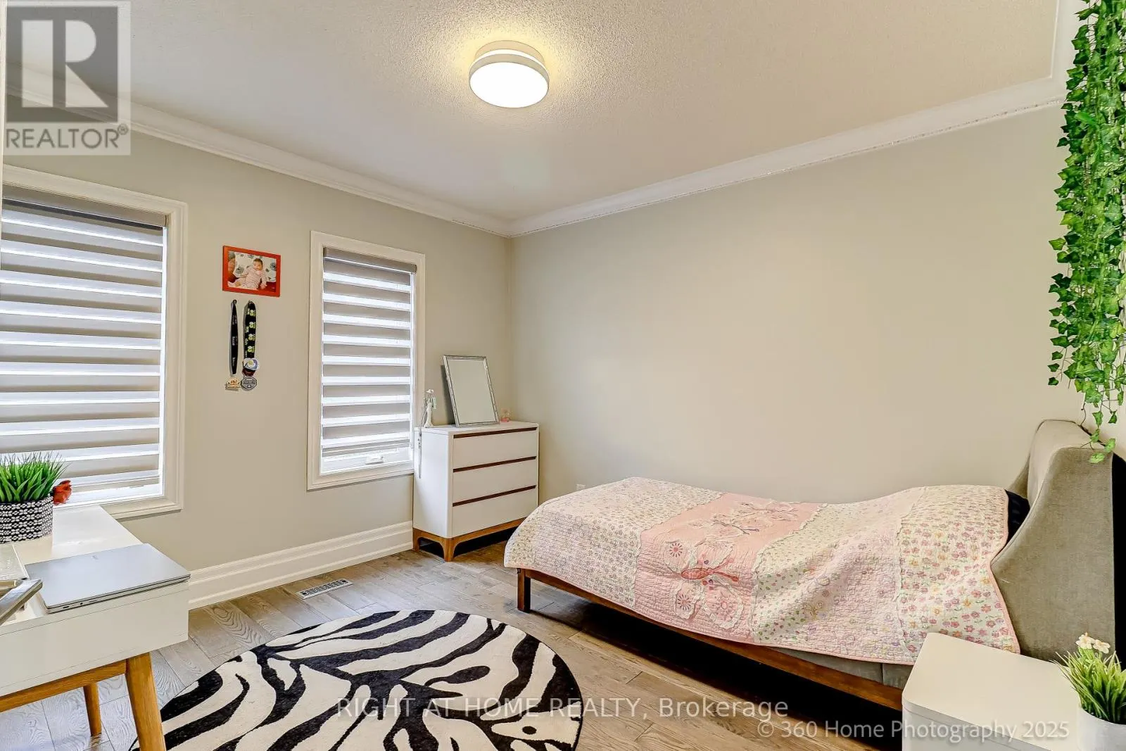 1016 RED PINE CRESCENT