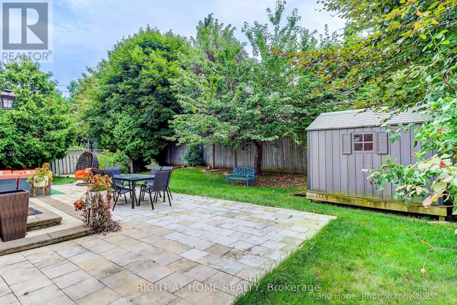 1016 RED PINE CRESCENT