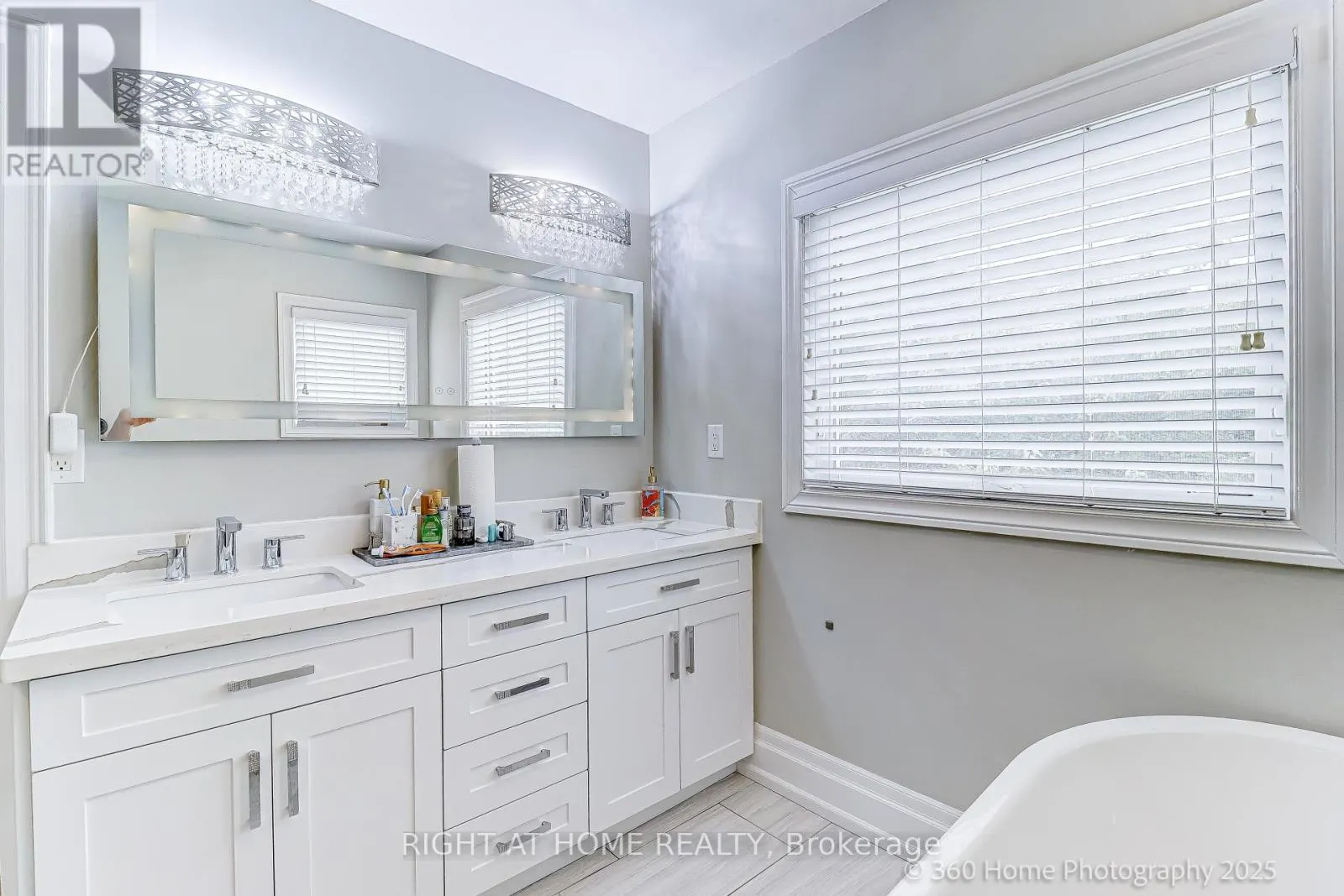 1016 RED PINE CRESCENT