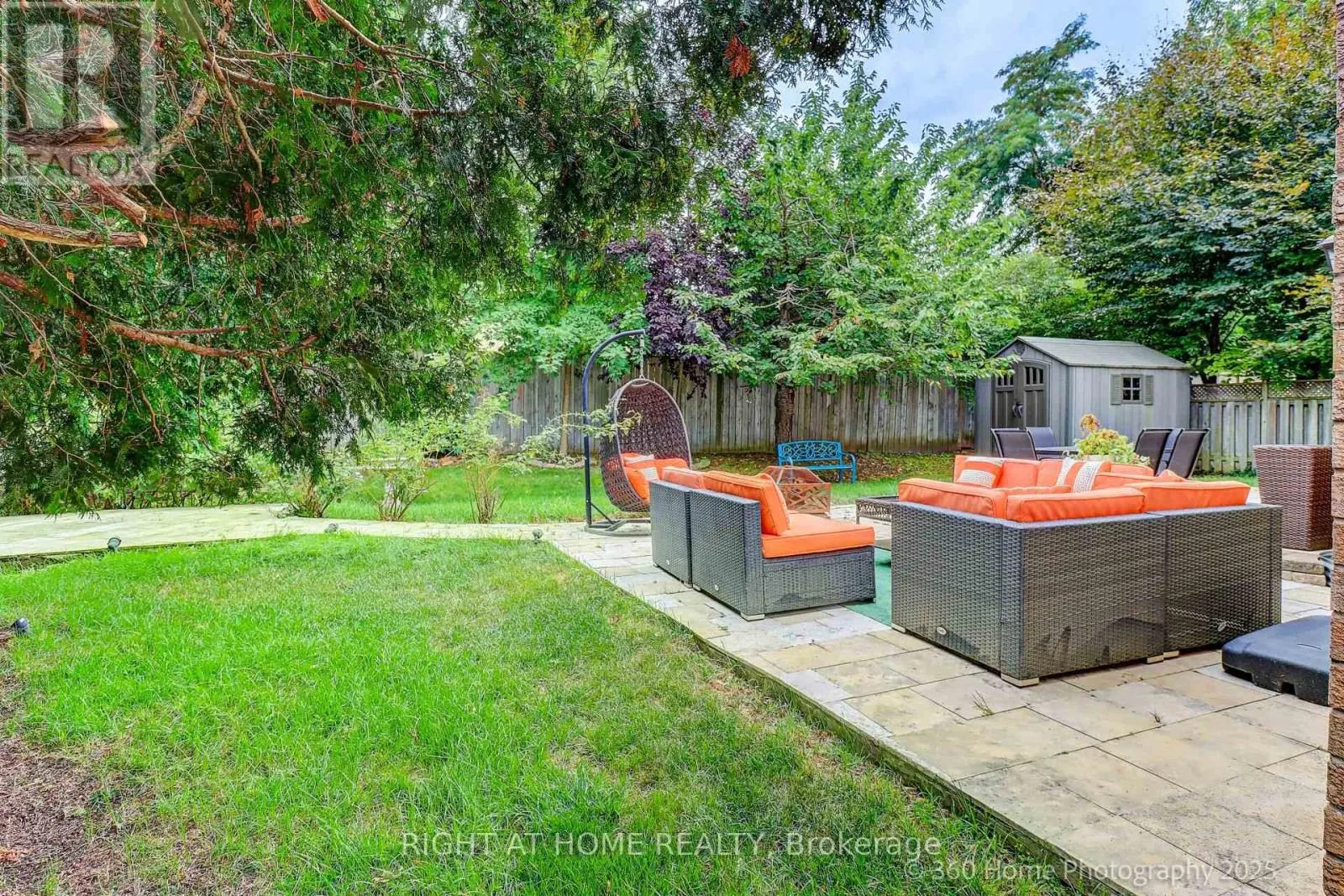 1016 RED PINE CRESCENT