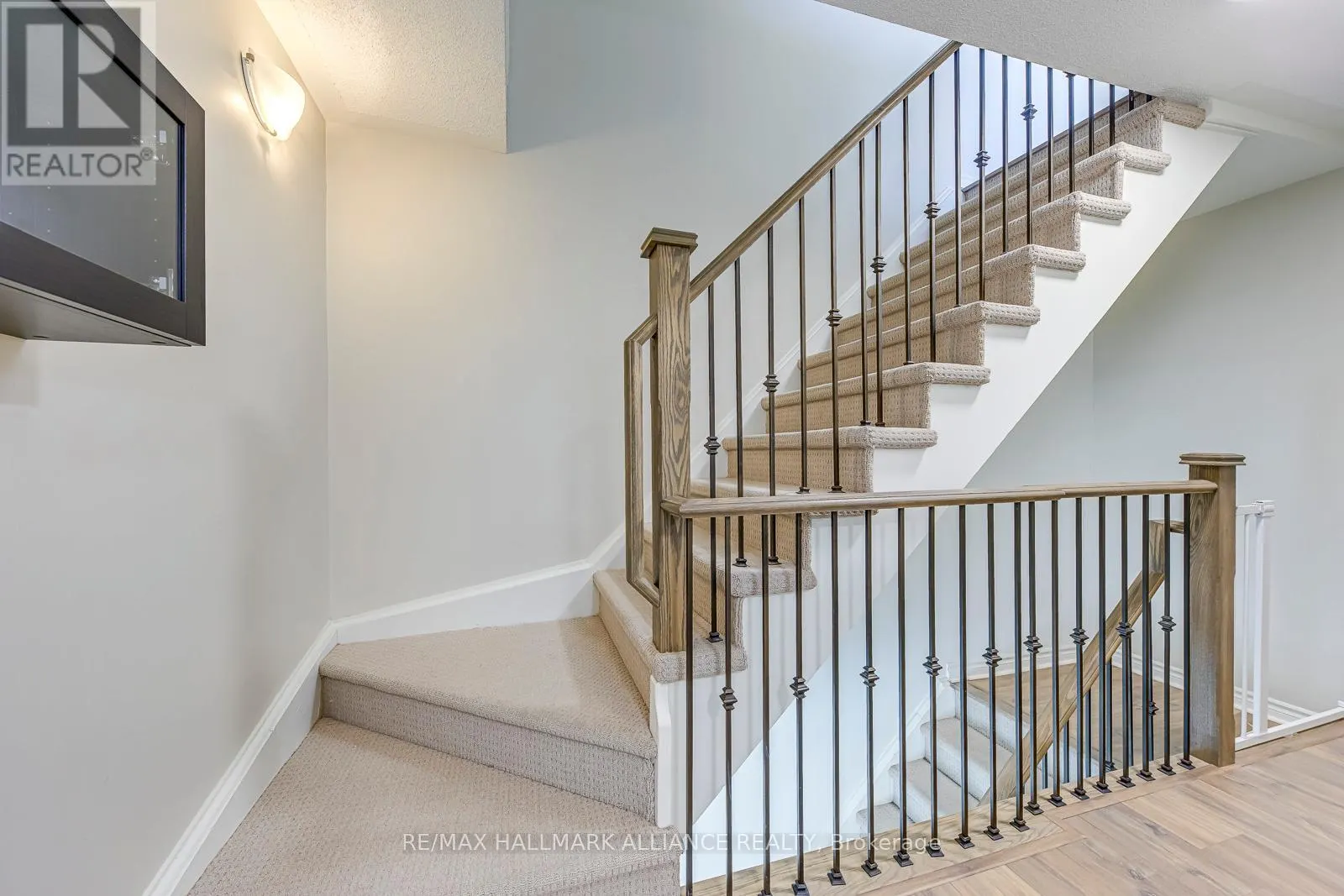 18 - 140 LONG BRANCH AVENUE