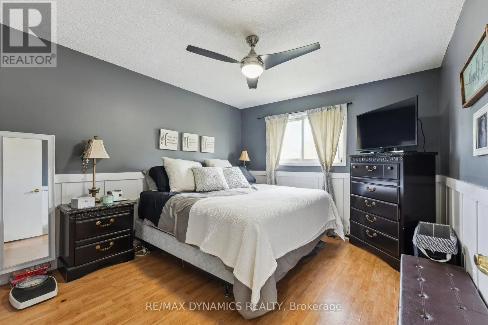 82 LYNDEN CIRCLE