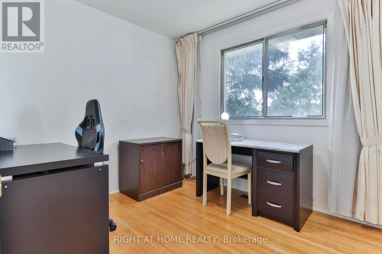 106 GRANDRAVINE DRIVE