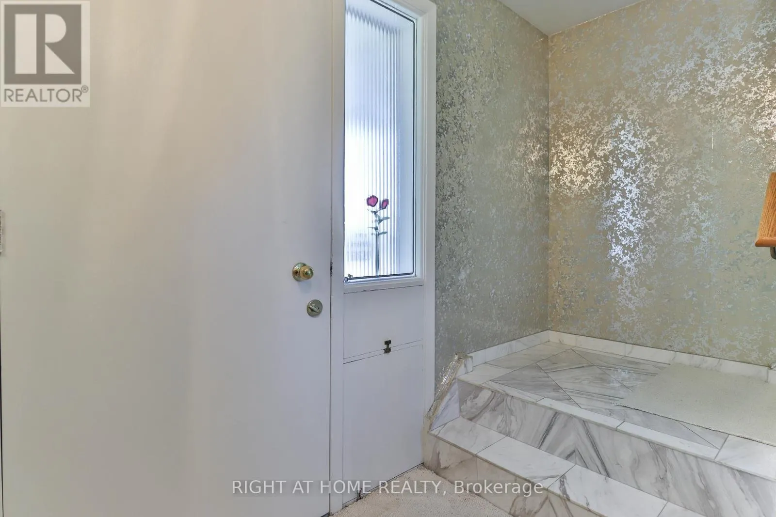 106 GRANDRAVINE DRIVE