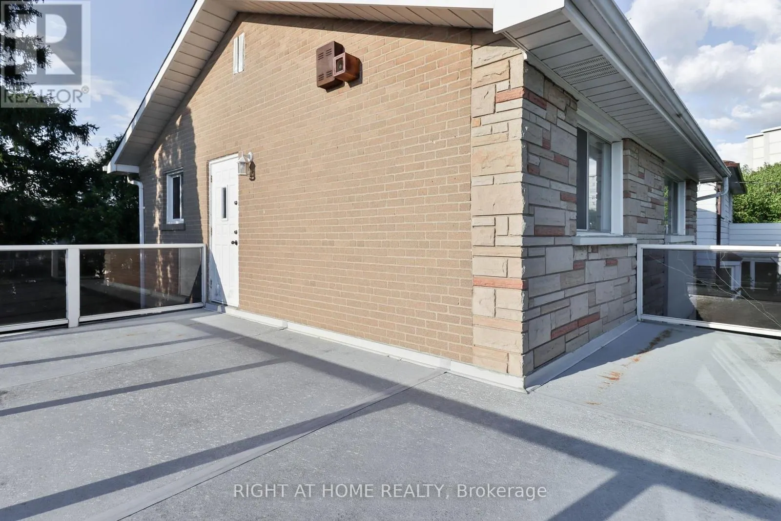106 GRANDRAVINE DRIVE