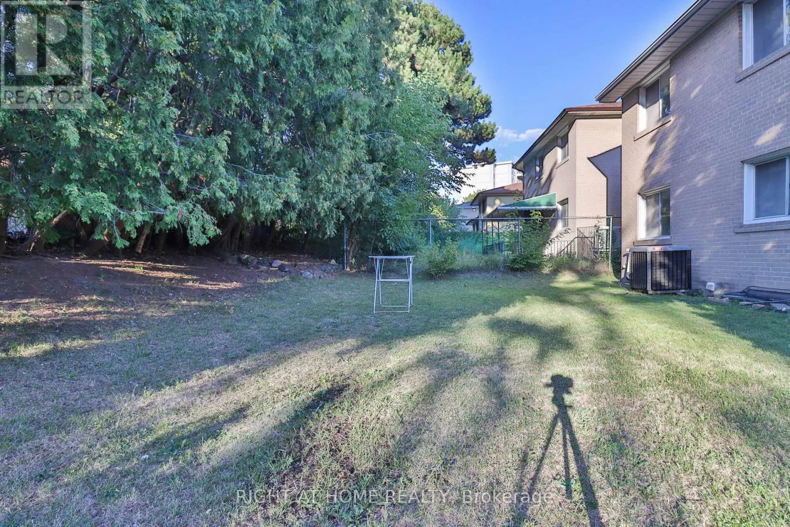 106 GRANDRAVINE DRIVE