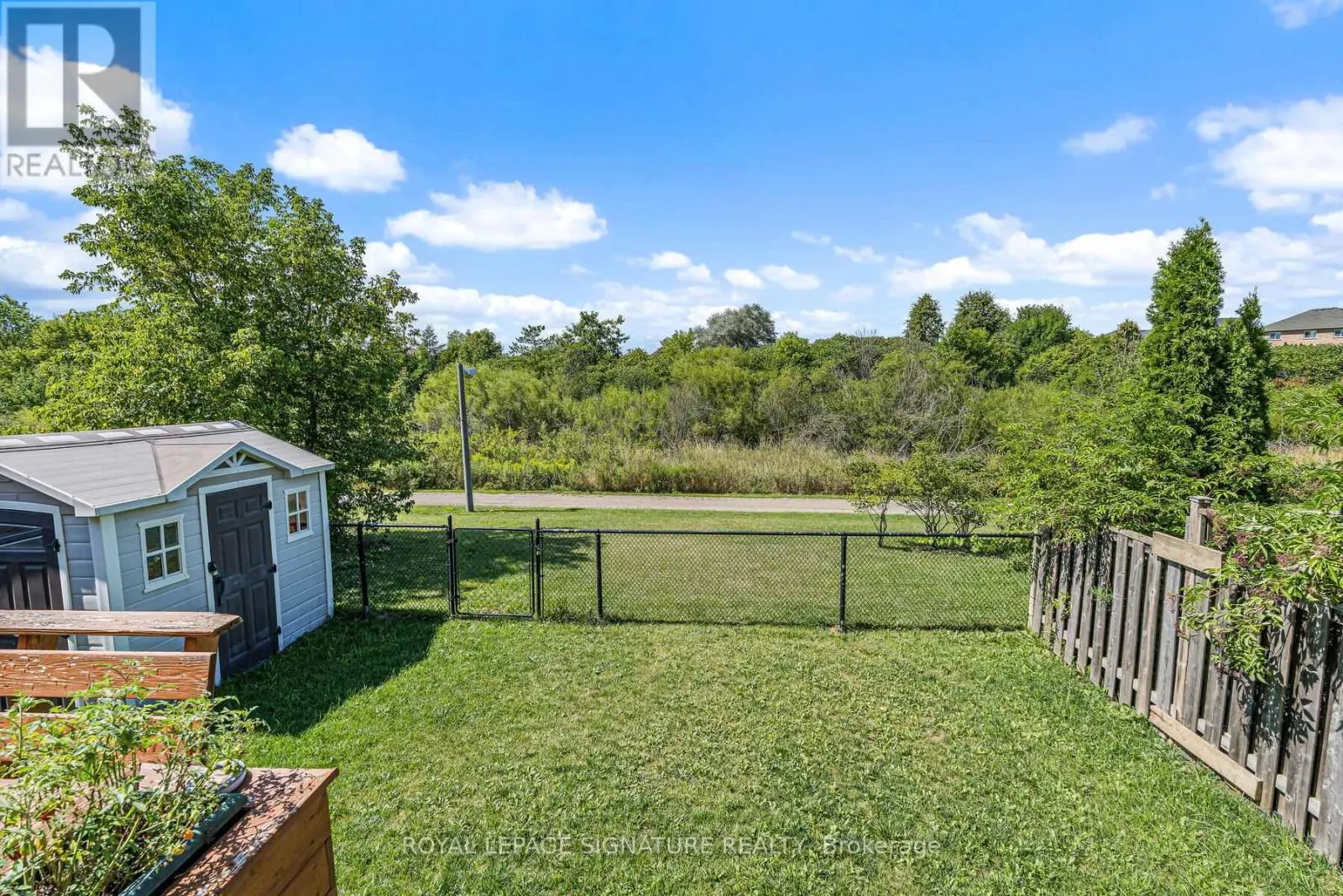 116 RIVER ROCK CRESCENT