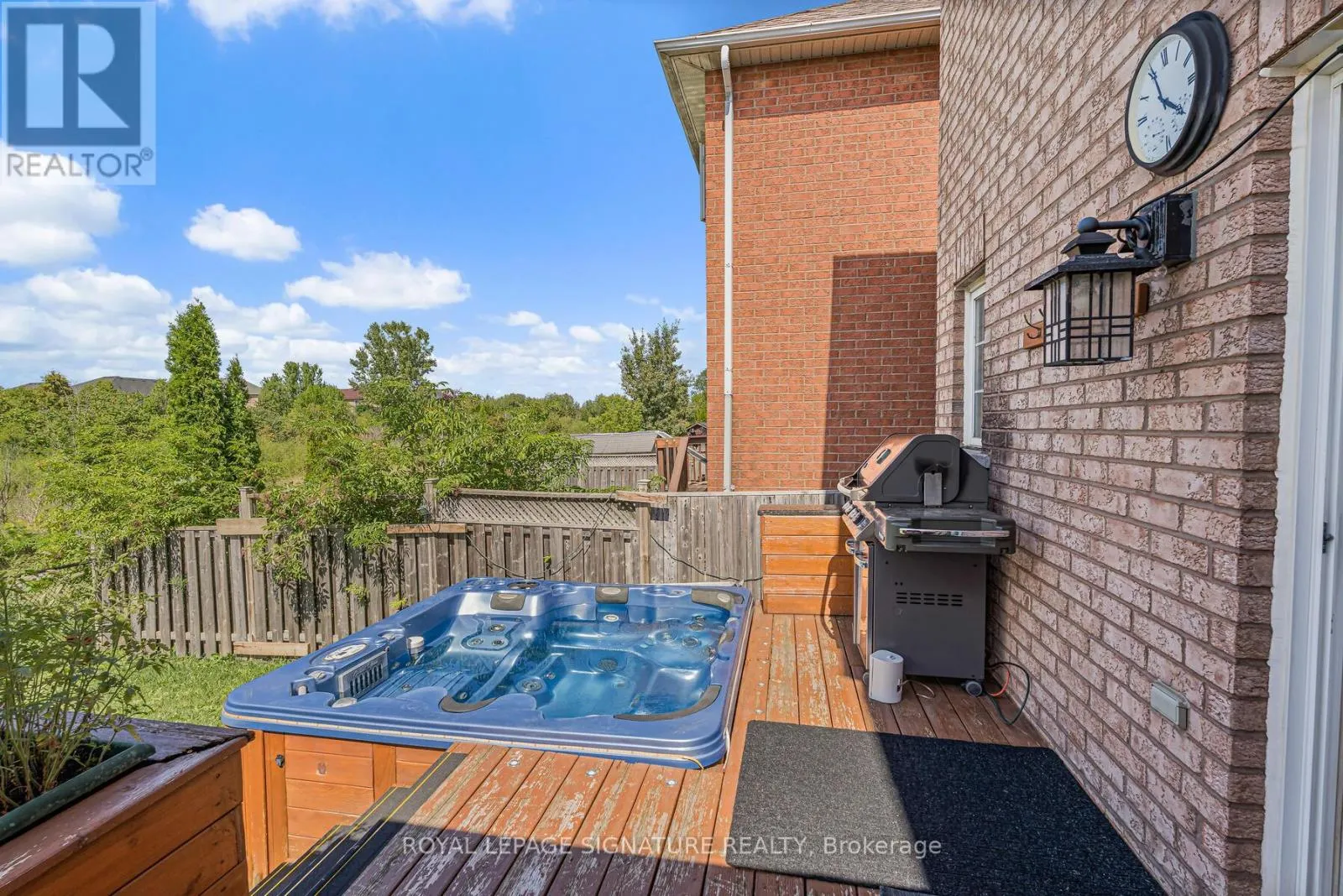 116 RIVER ROCK CRESCENT