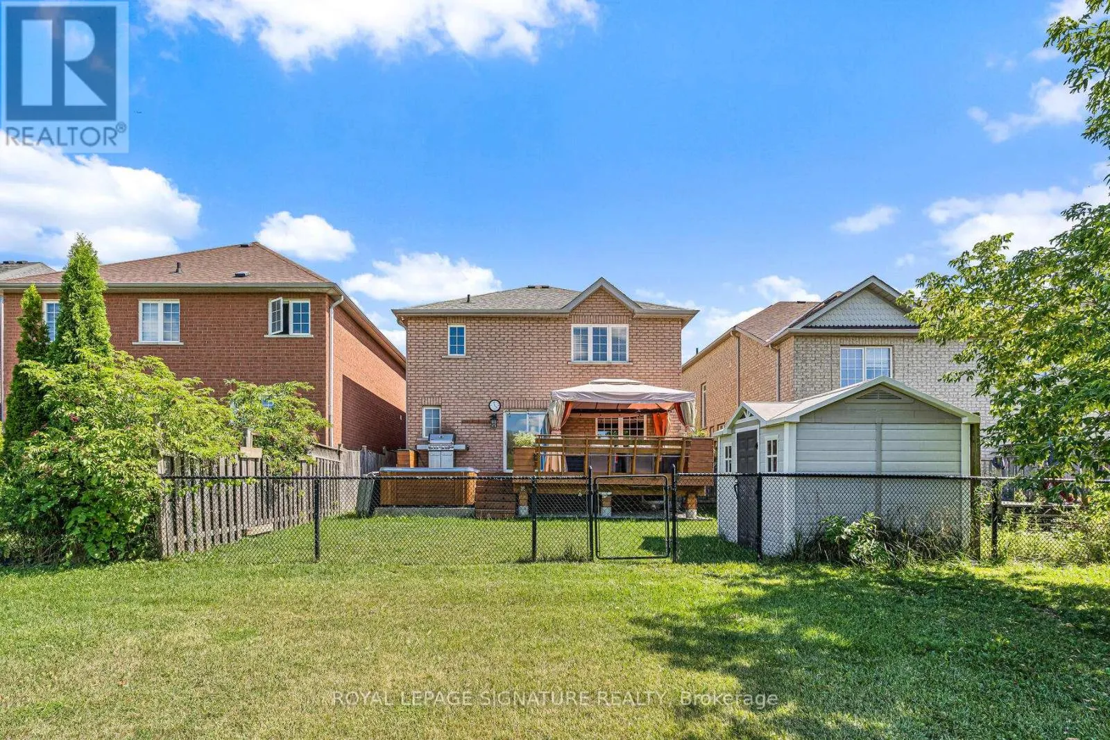 116 RIVER ROCK CRESCENT