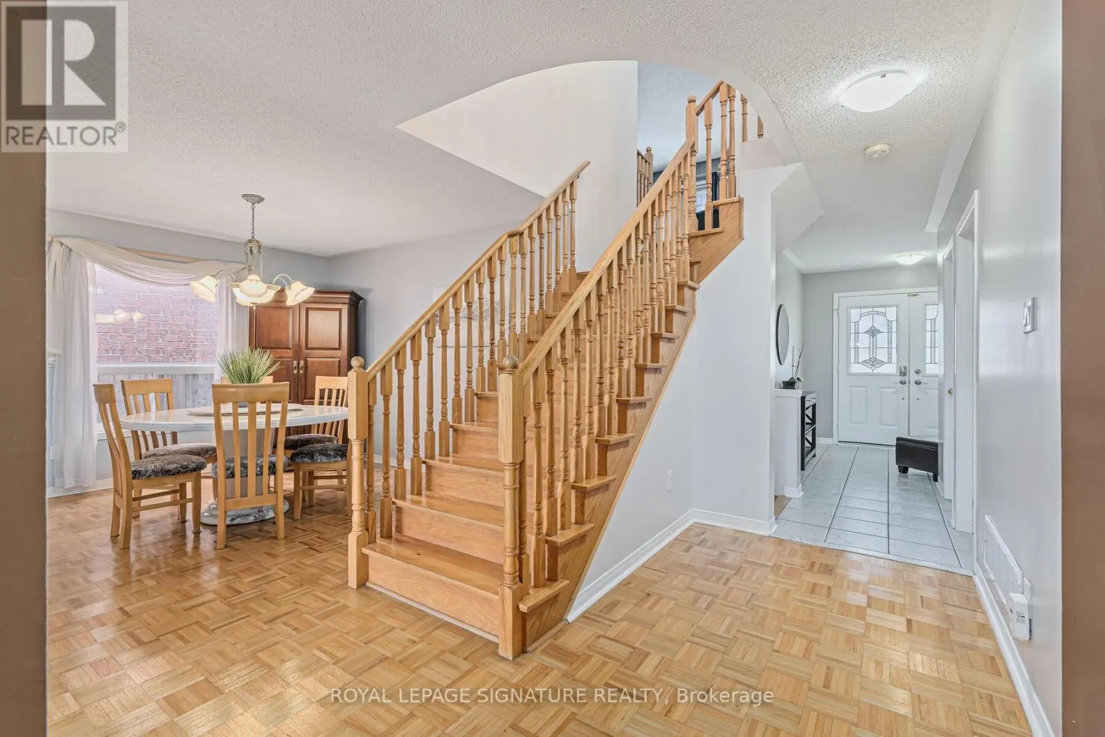 116 RIVER ROCK CRESCENT