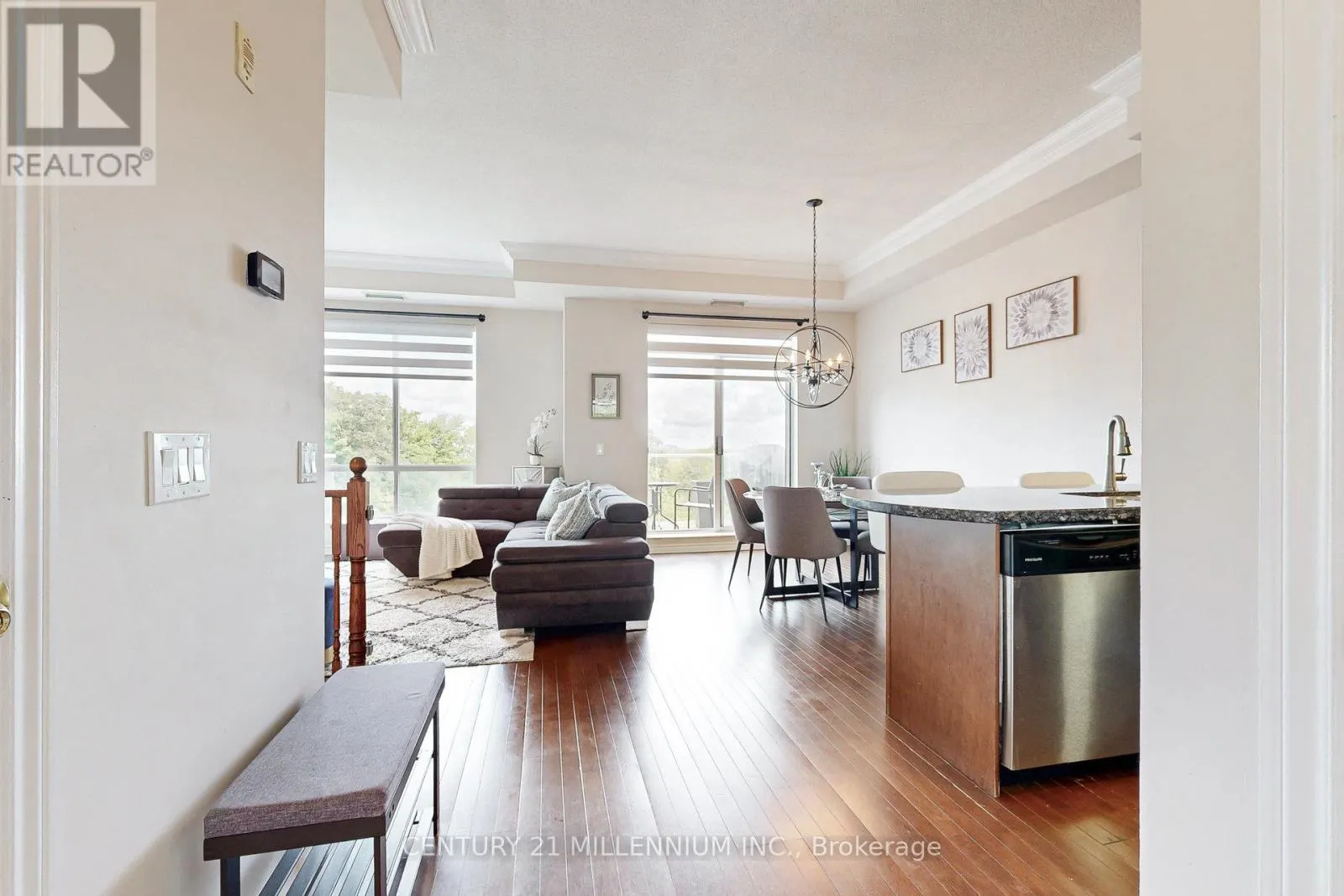 PH4 - 483 FAITH DRIVE