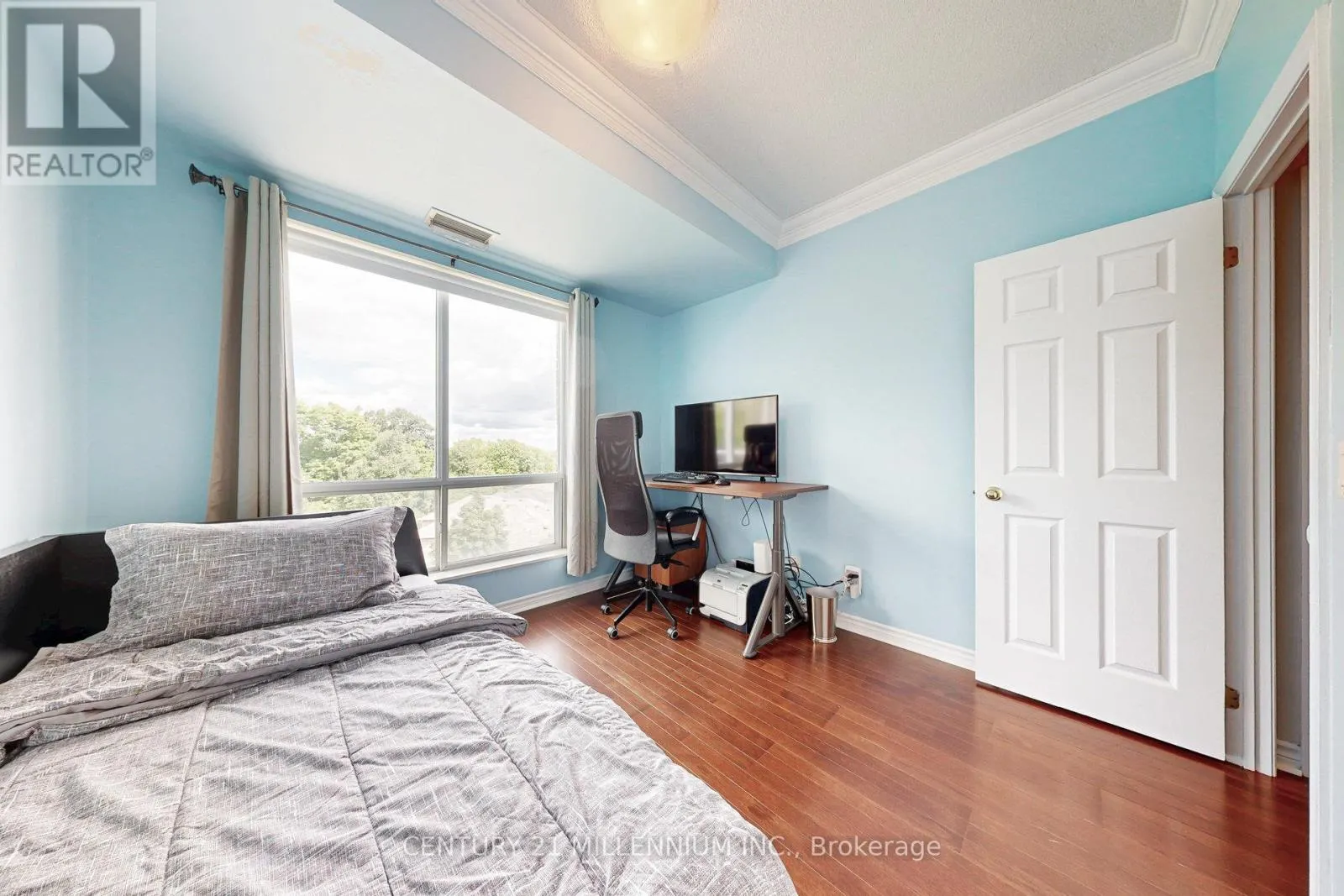 PH4 - 483 FAITH DRIVE
