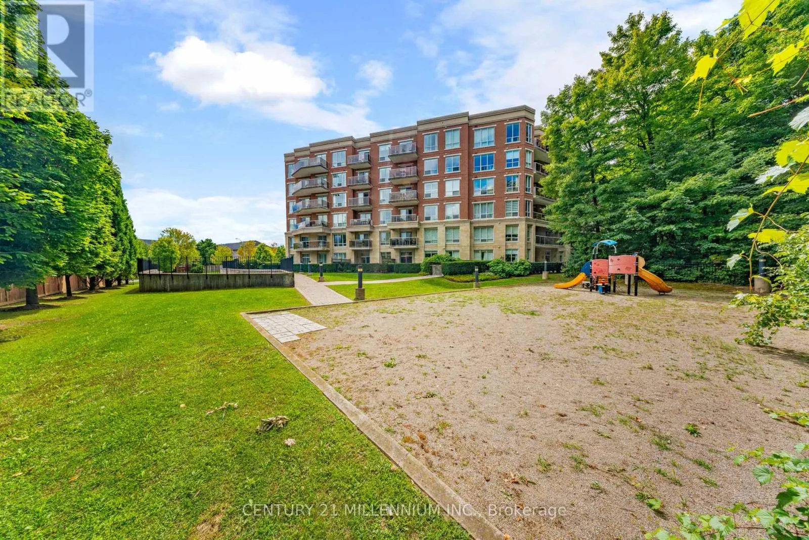 PH4 - 483 FAITH DRIVE