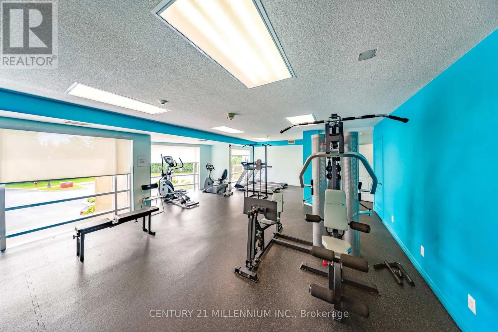 PH4 - 483 FAITH DRIVE