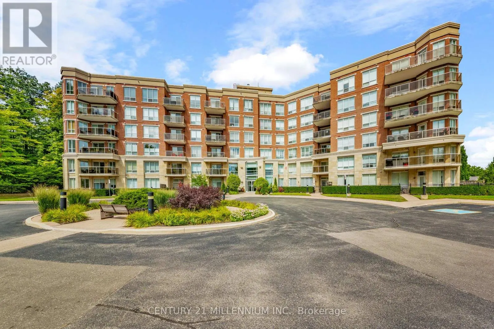 PH4 - 483 FAITH DRIVE